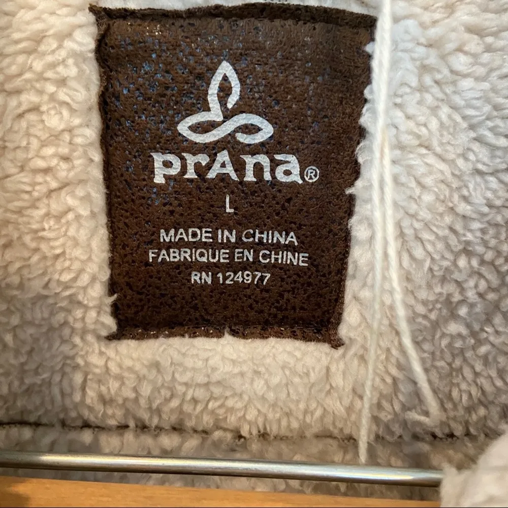 PrAna Esme Faux Leather Sherpa Lined Jacket. Size Large - Image 11