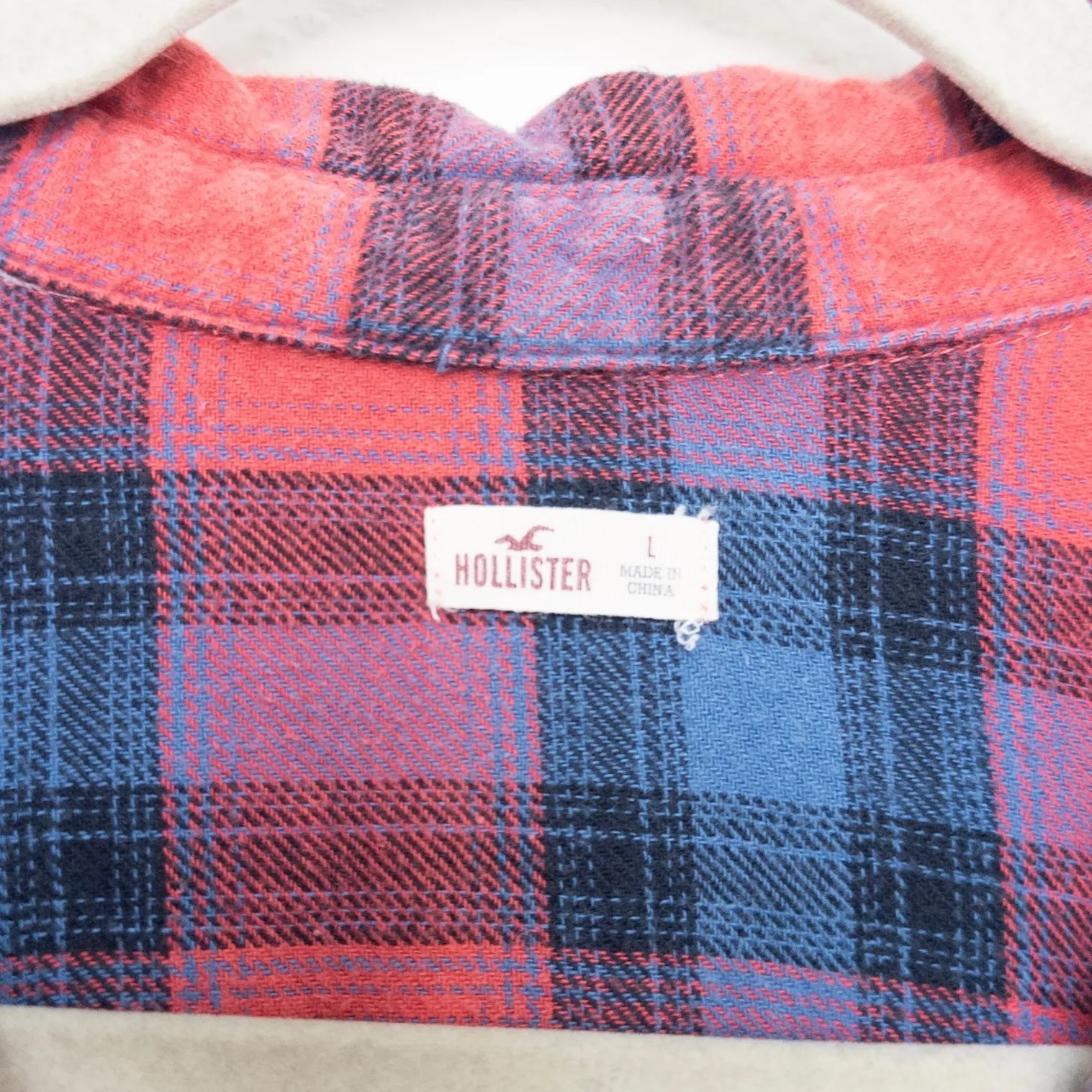 Hollister Womens Button Down Shirt Sz L‎ Red Blue Plaid Flannel Grunge Y2K Indie - Image 3