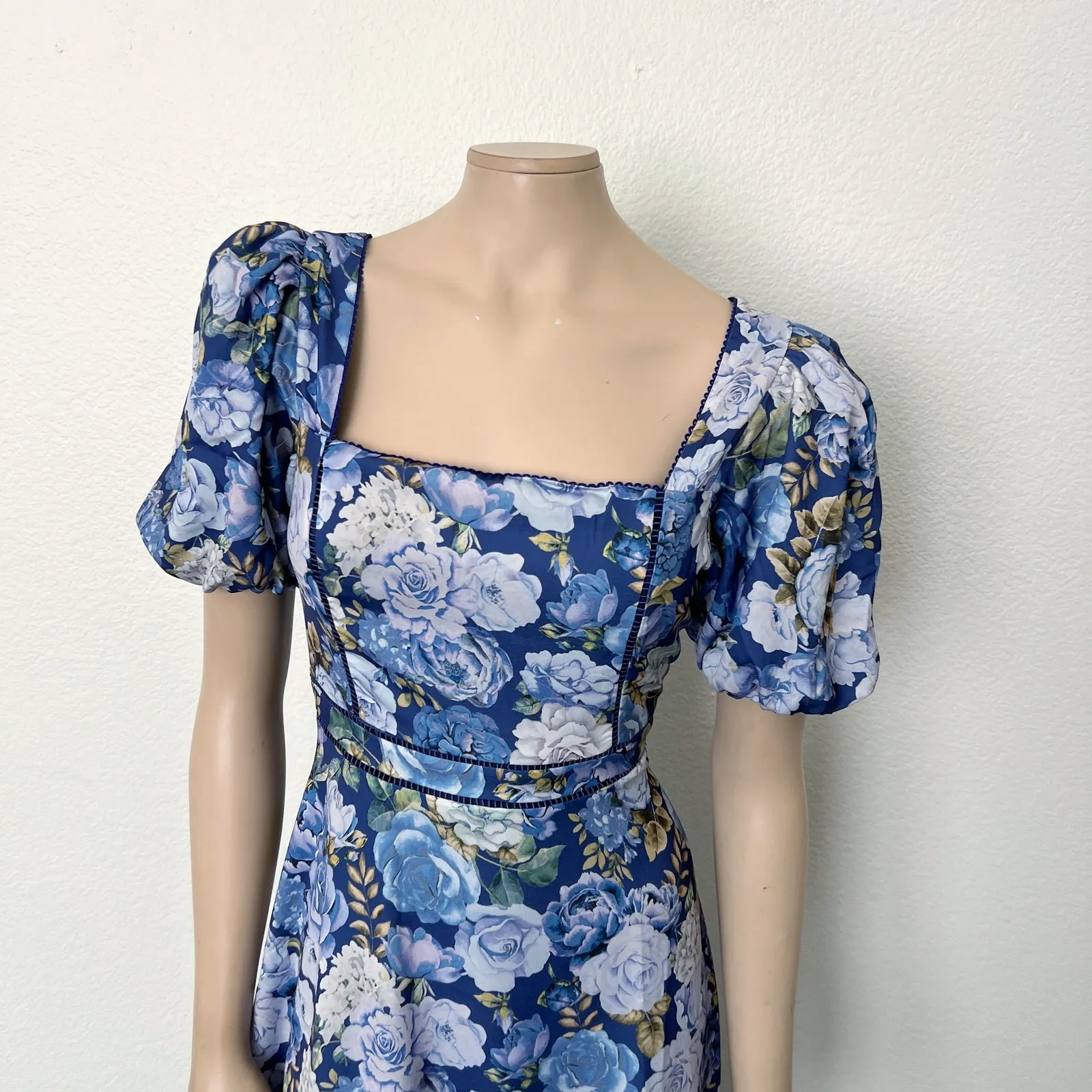 [Rachel Parcell] Blue Floral Puff Sleeve Lace Trim Spring Midi Dress NWT Size 8 - Image 4