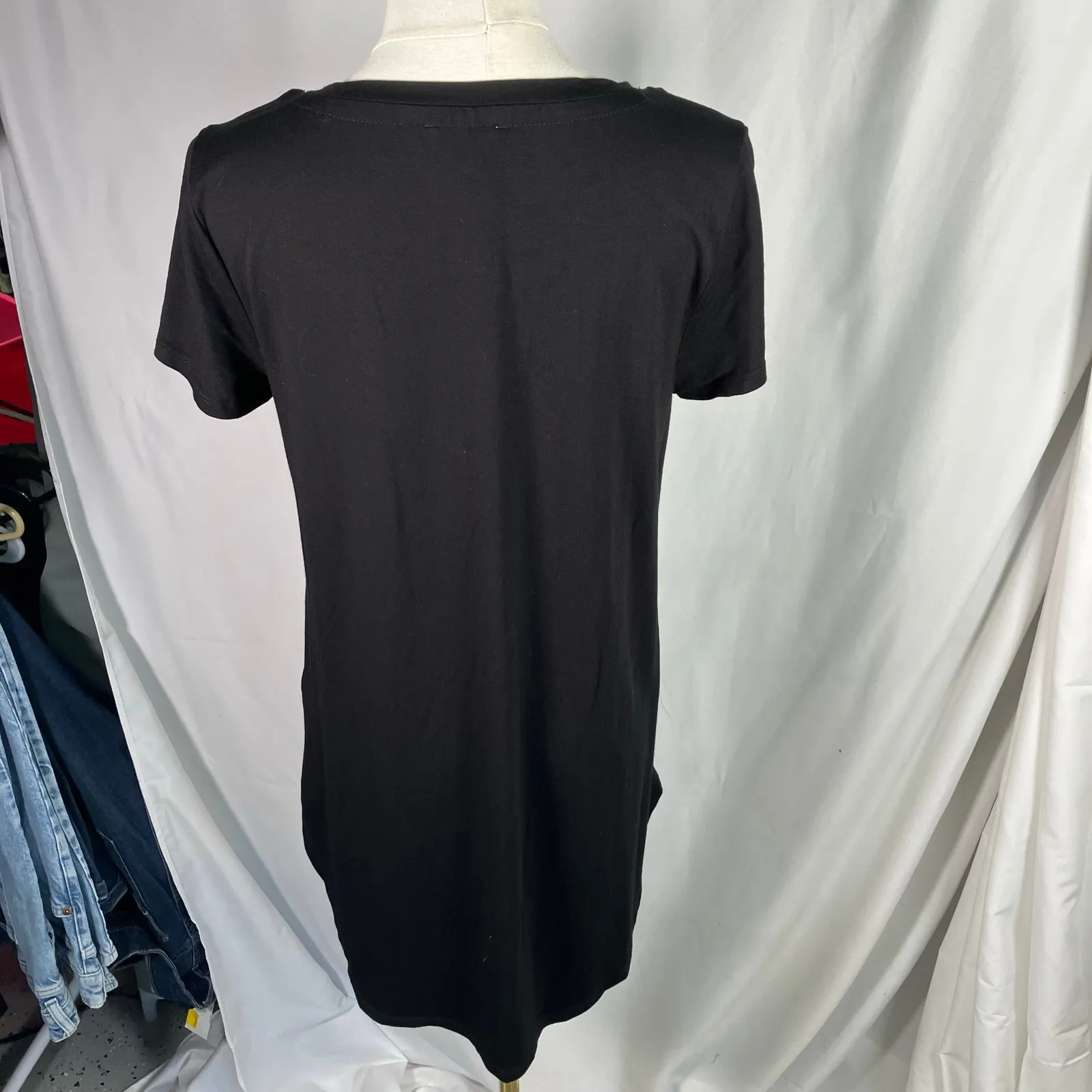 Cupio Black V-Neck Tunic Tee Shirt Womens M Soft Stretch Short‎ Sleeve Basic Top - Image 2