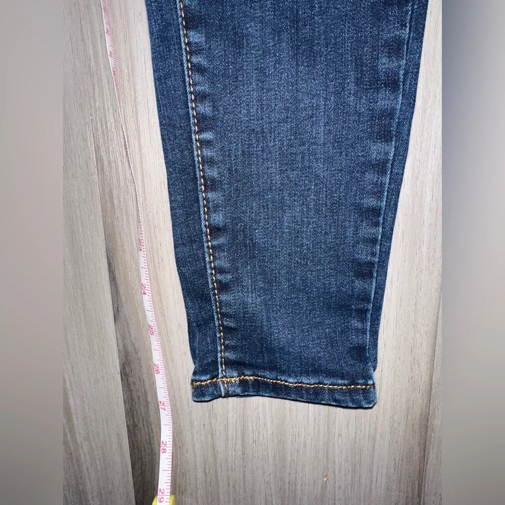 Old Navy Blue Denim Jean Material Rockstar Stretch  Jeggings Stretch Waist 4 - Image 4