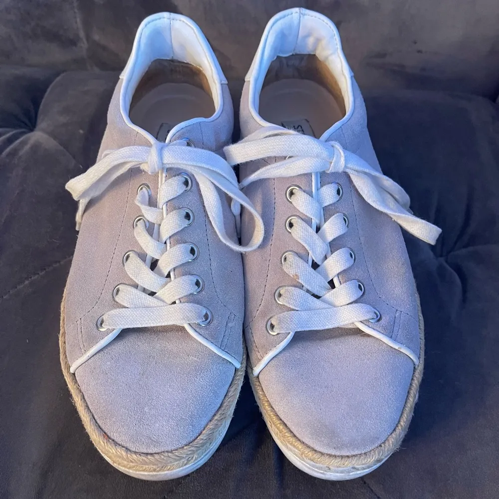 Steve Madden Rule Platform Suede Taupe Sneakers Size 7.5 - Image 2