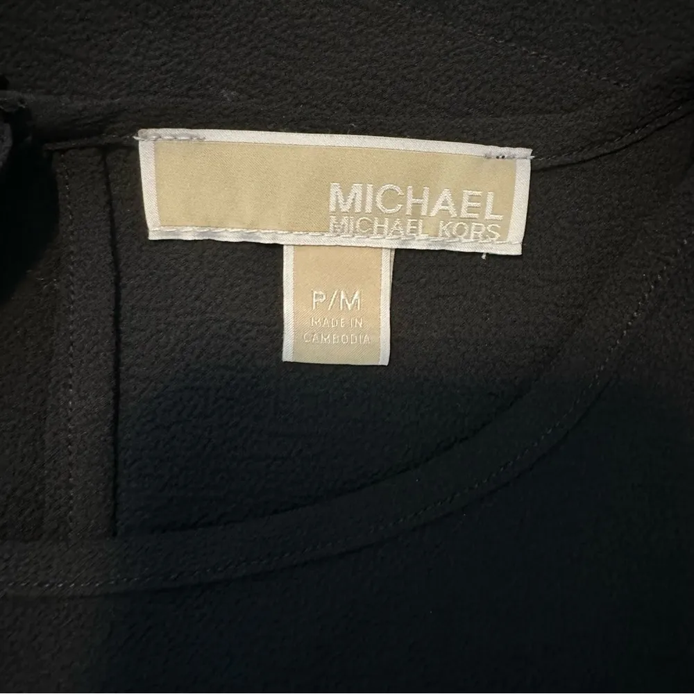 MICHAEL KORS Black Lace Hem Cap Sleeve Crew Neck Wear To Work Top‎ Size MP - Image 4