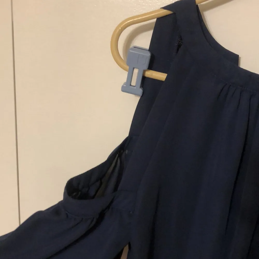 My Michelle Women’s Size Medium Blue Color Cold Shoulder Top - Image 6