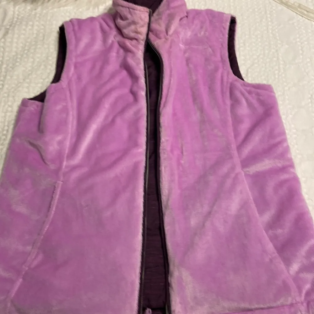 Free Country Women Vest size L  so beautiful vest can be worn on both side - Image 8