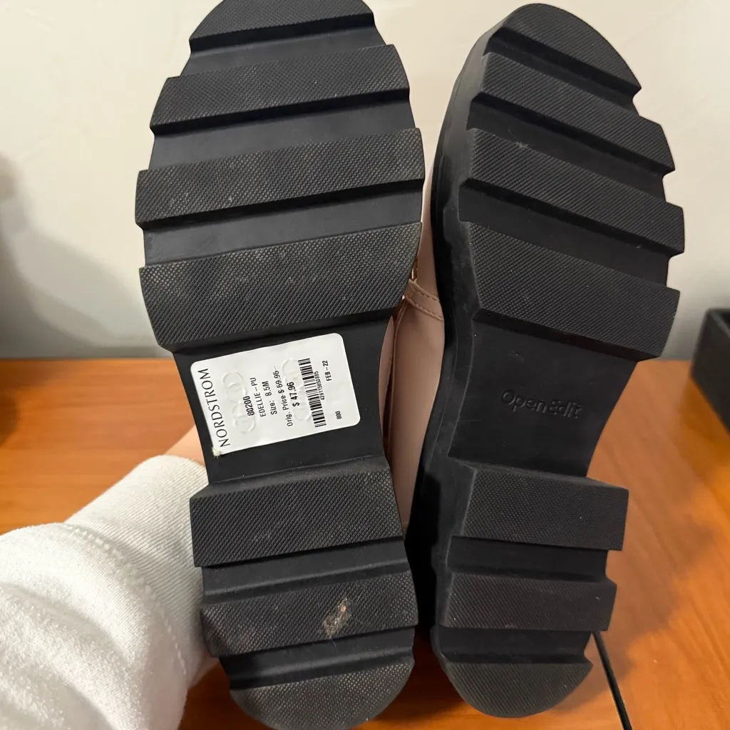 Open‎ Edit Ellie Chunky Lug Sole Loafer Blush Powder Pink Chain Detail Academia - Image 6