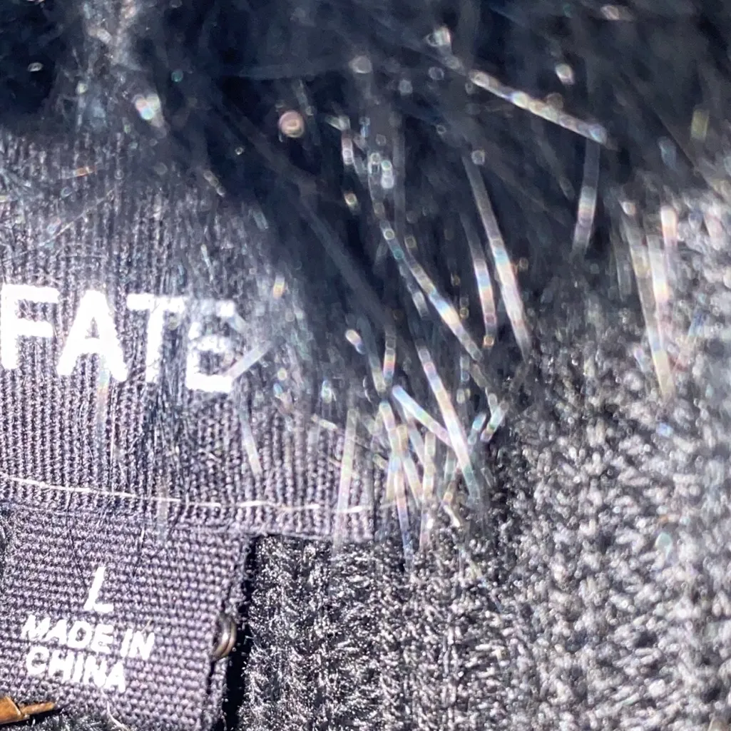 FATE Black Ribbed Knit Cardigan
Sweater Faux Fur/Angora Trim Size L Size L - Image 8