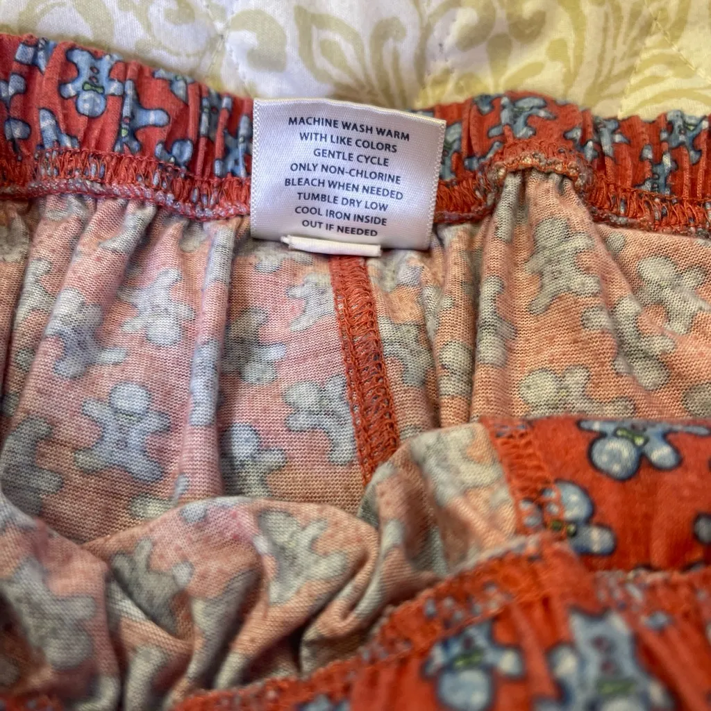 Vineyard Vines women’s Christmas Lounge Pants L Gingerbread Pajamas Red Blue - Image 3