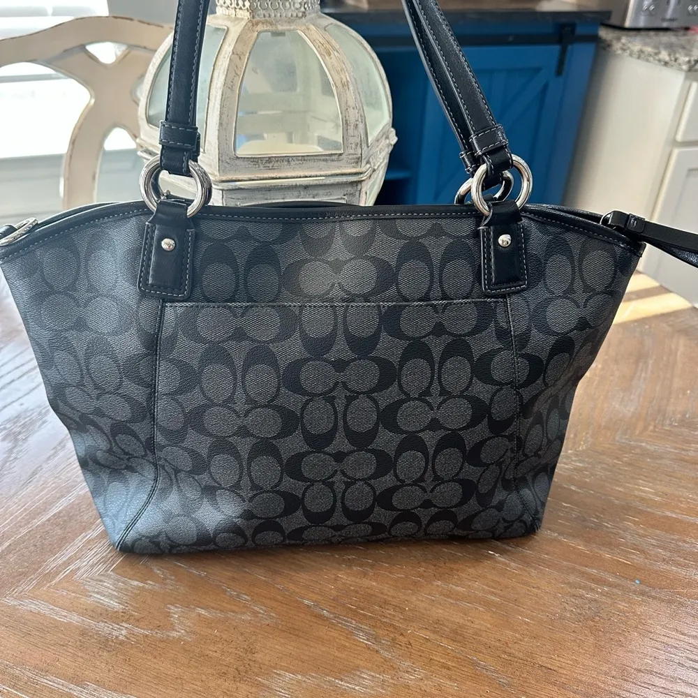 Coach coated canvas large shoulder bag - Image 7