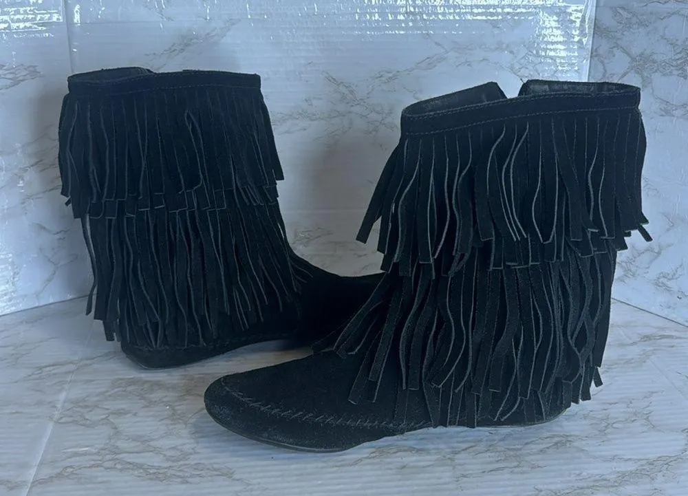 Juicy Couture Tara Moccasin Fringe Boots in black size 9.5 - Image 10