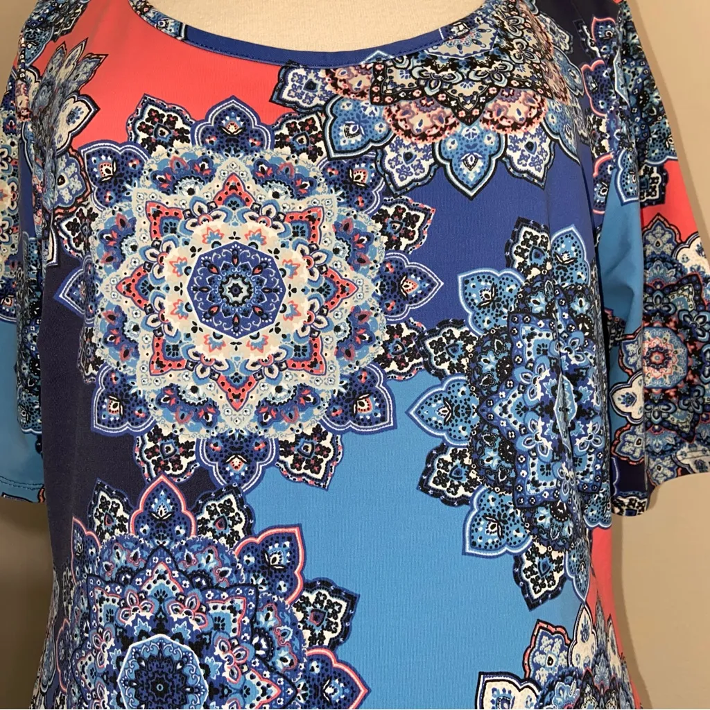 Sunsets & Sweet Tea Medallion Nylon Shirt Dress w Pockets Pink Blue L Large - Image 3