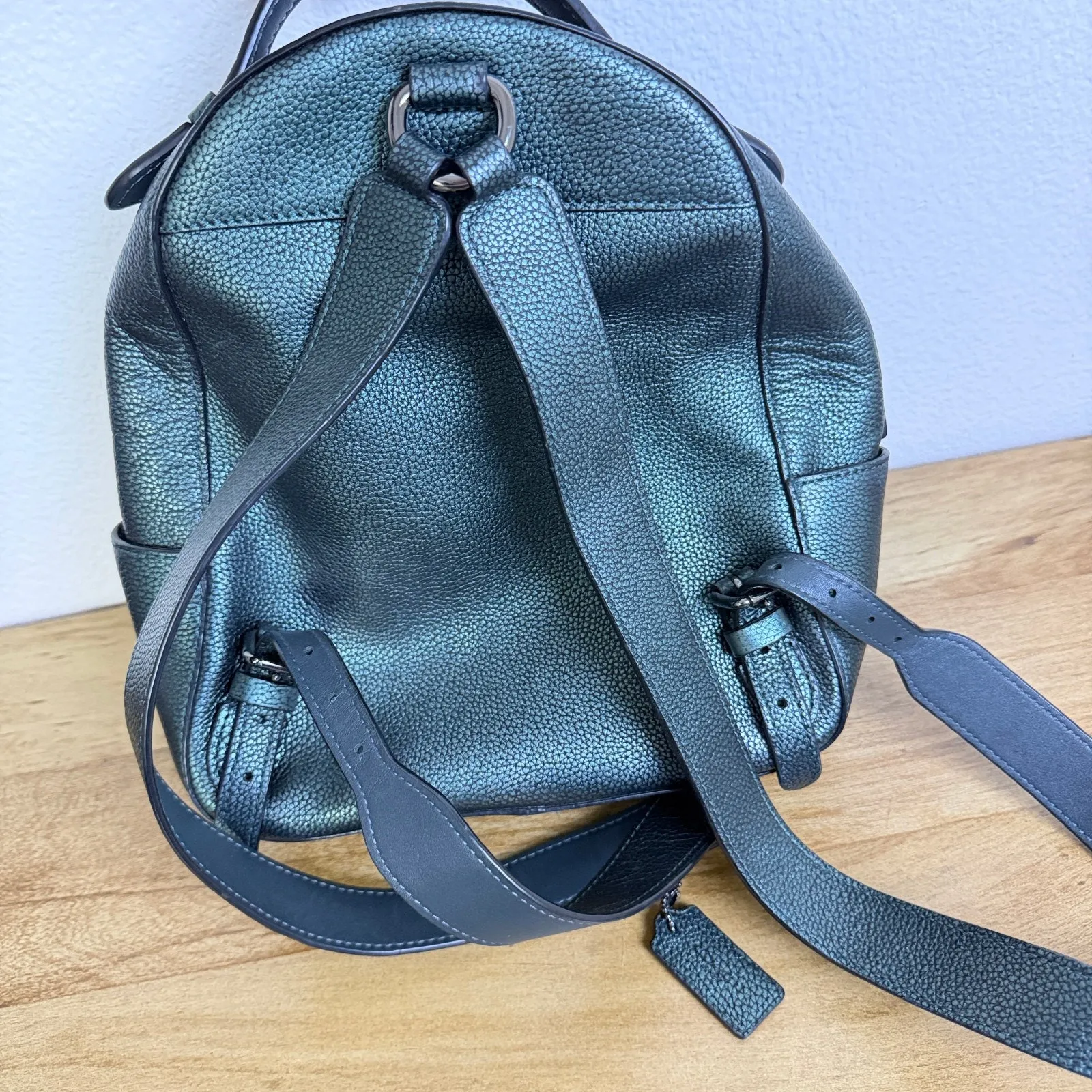 Coach Petite Campus Backpack 23 Green Metallic Polished Pebbled Leather Charm - Image 5