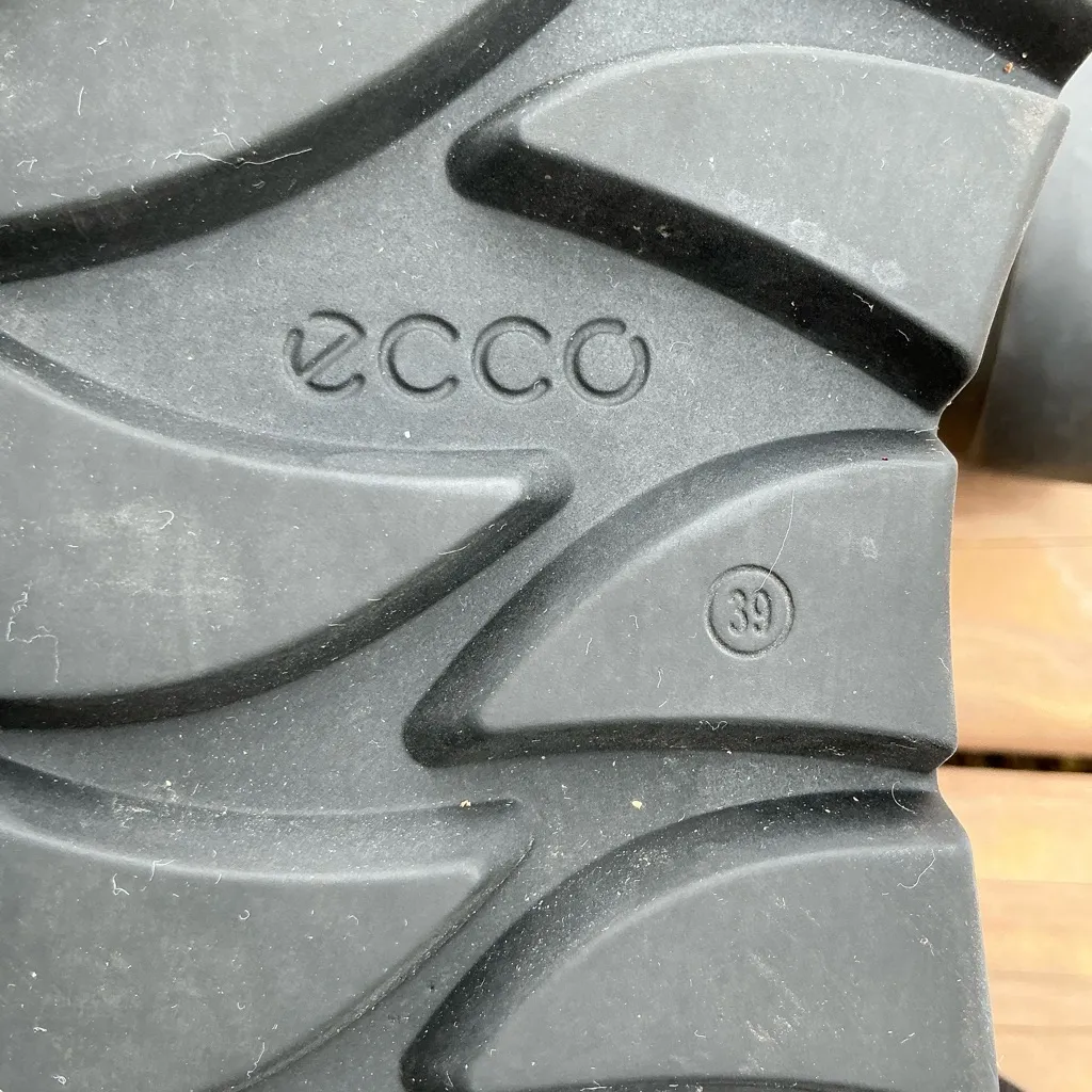 ECCO waterproof mid calf boots ☔️☂️ - Image 12
