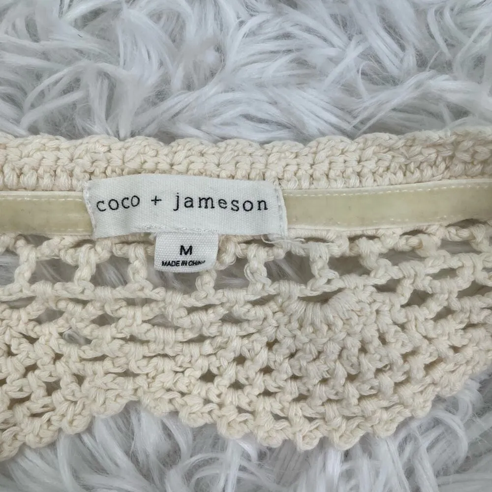 COCO + JAMESON Crochet Top Bralette. Cream/off white. Size medium - Image 4