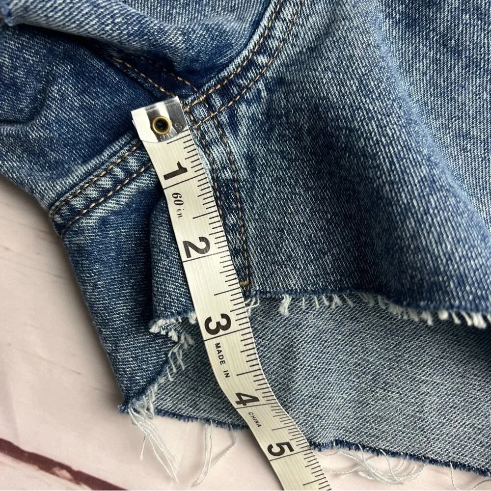 Wild Fable Women's Highest Rise Frayed Hem Distressed Jean Shorts Sz 14 - Image 10