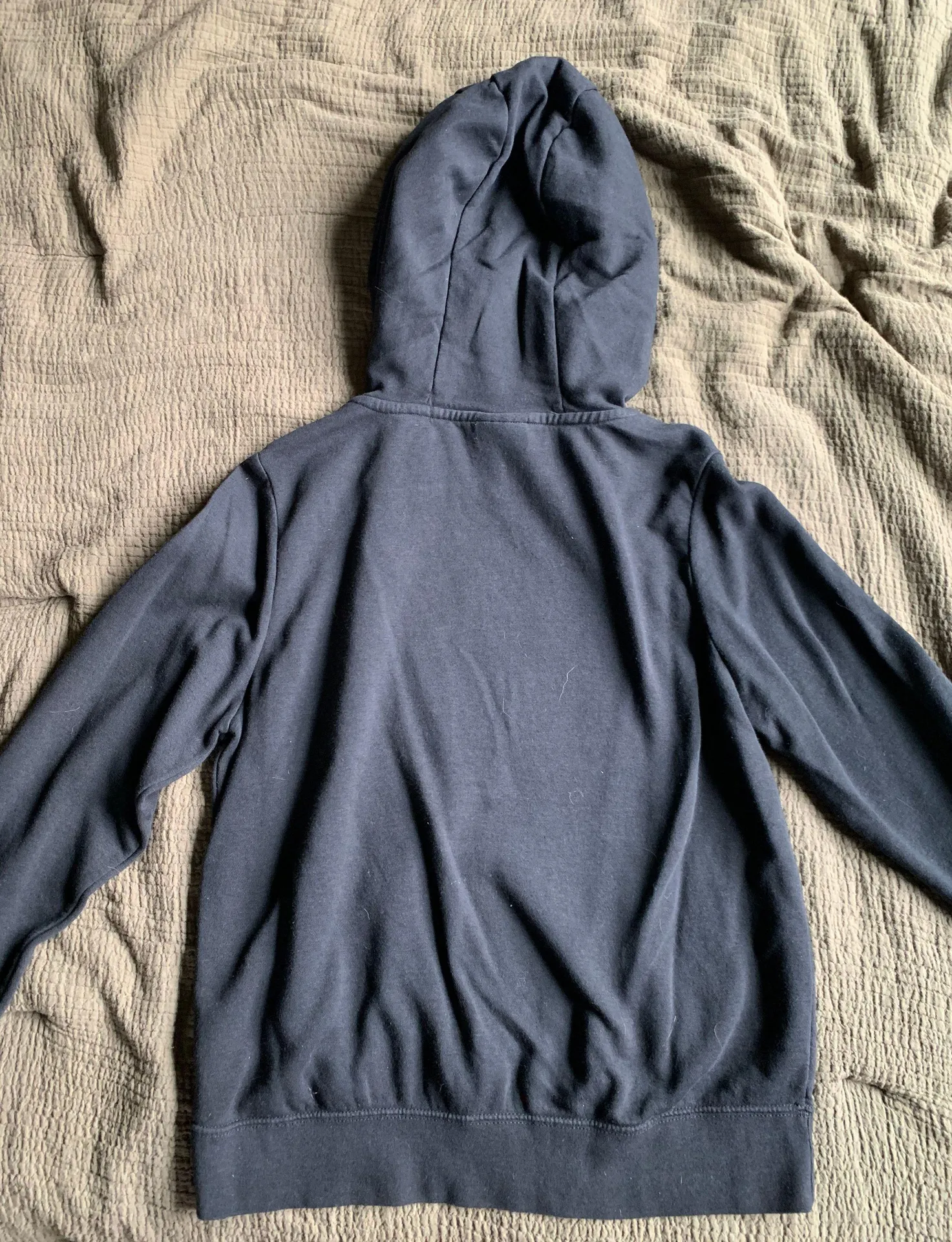 Nike Hooded Sweatshirt - Image 2