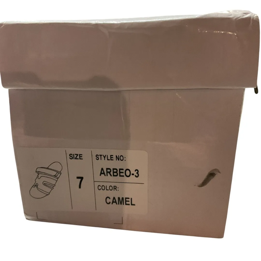 LMDI Women's Arbeo - Image 11