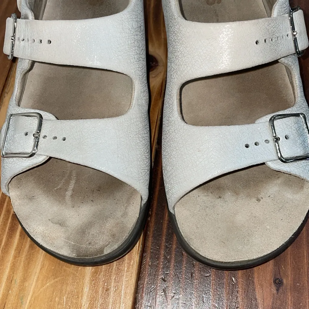 SAS Tripad Women's Size 10M Comfort Relaxed Leather Sandals Strap Buckles - Image 10
