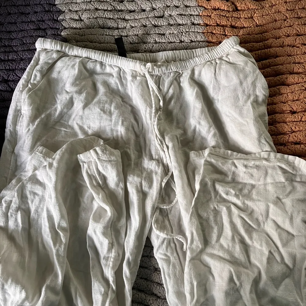 H&M white linen pants - Image 2