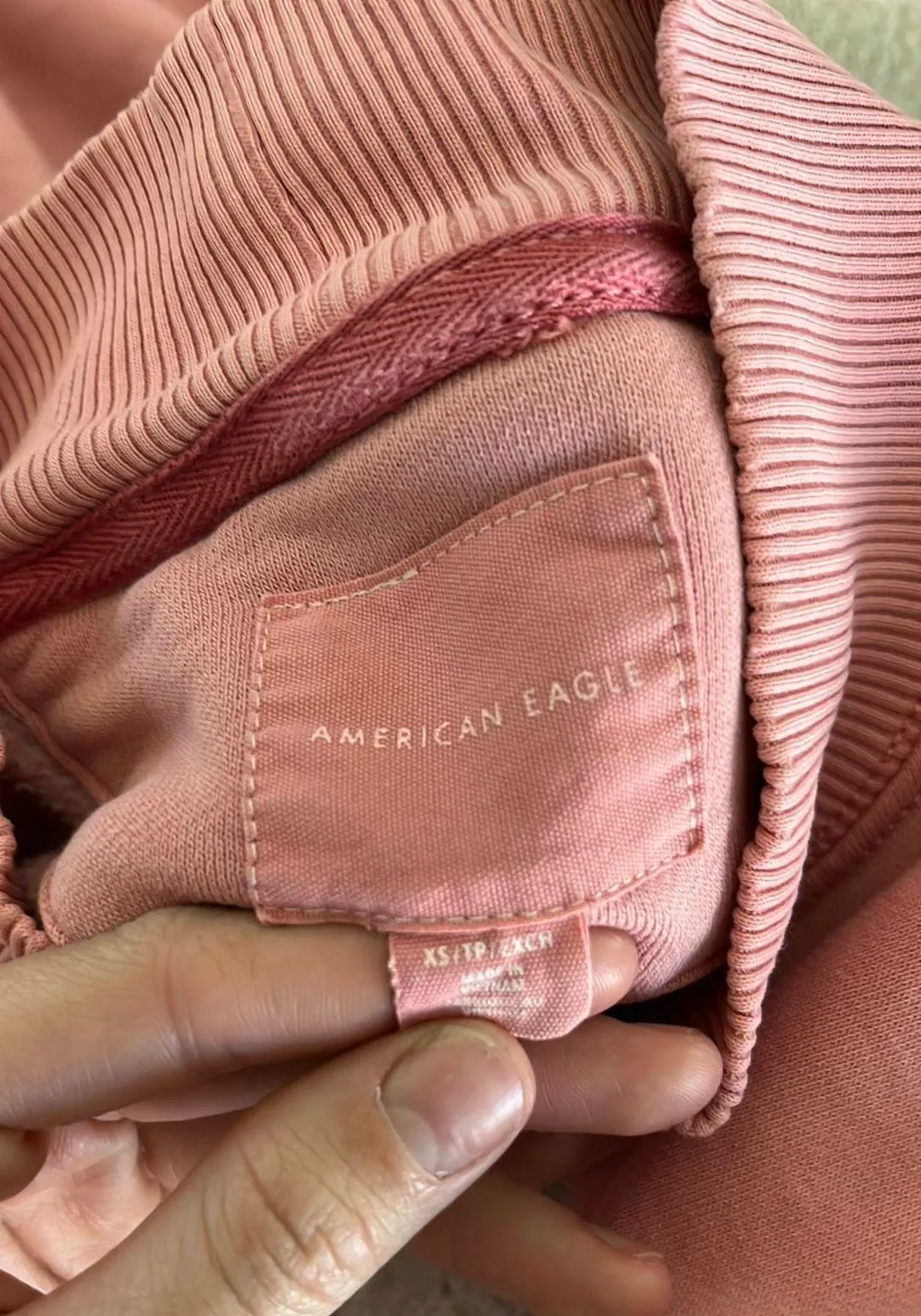 Outfitters Sweatshirt - Image 3