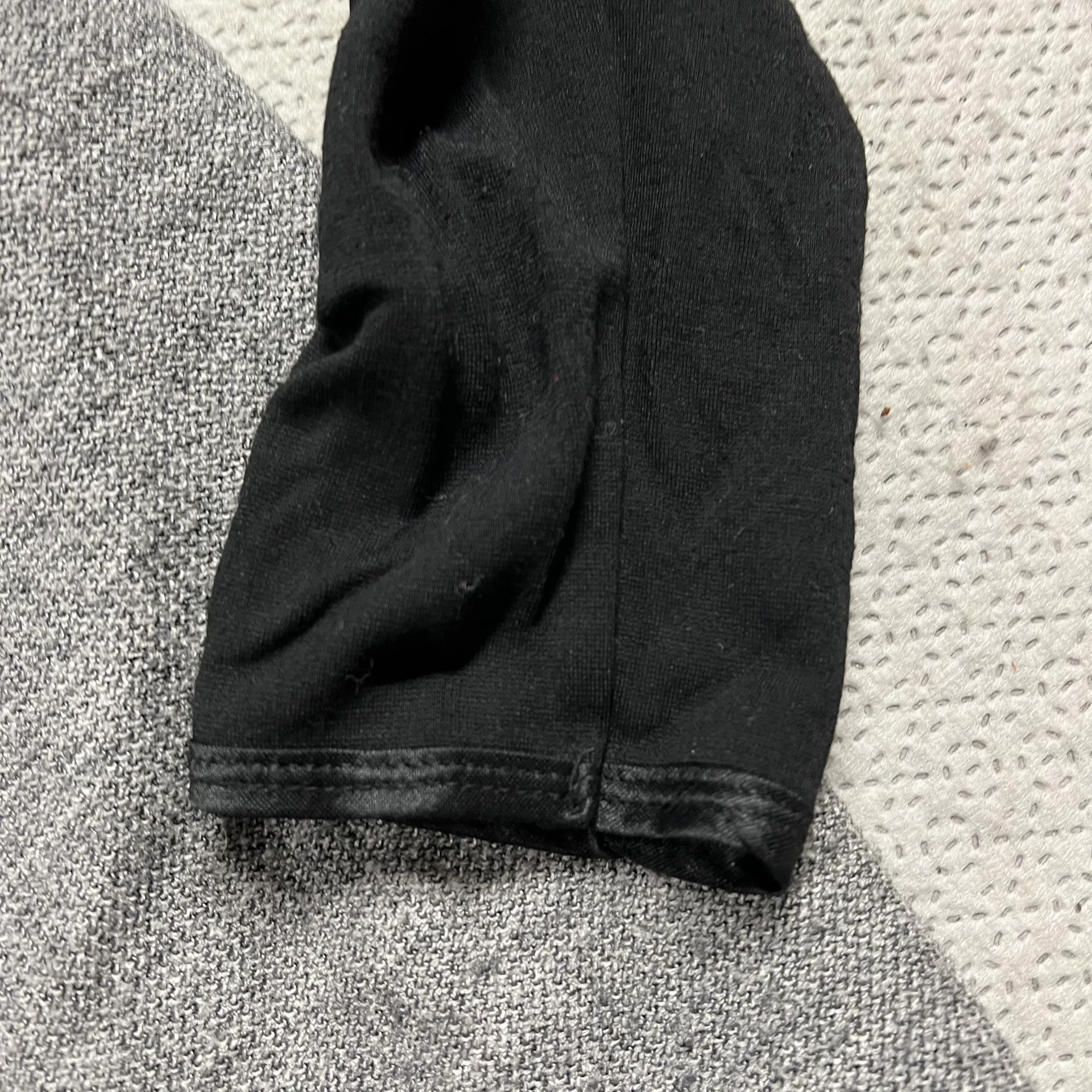 Grey & Black Knit Oversized Hooded Open Jacket Size Small EUC - Image 3