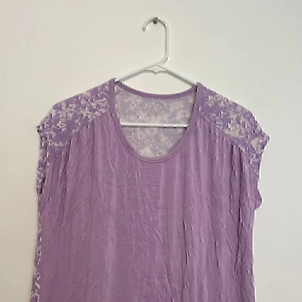 GAIAM Reflect Hi-Low Tee Lilac Lavender Purple Solid Printed Colorblock T-Shirt - Image 4