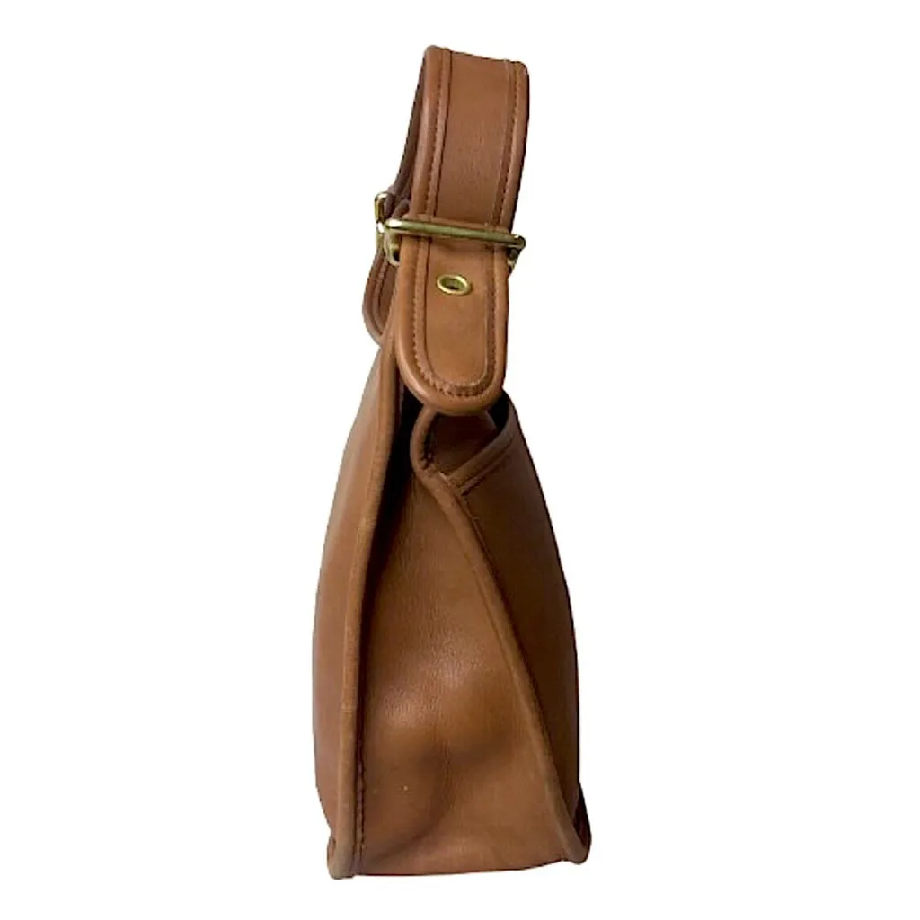 Vintage COACH Legacy Zip Camel Glove-Tanned Leather Shoulder Bag USA 9966 - Image 4