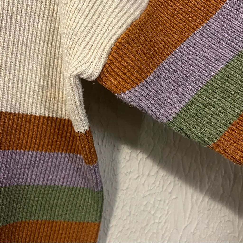 Gilli Beige Colorful Striped Crewneck Sweater size Medium Tan - Image 4