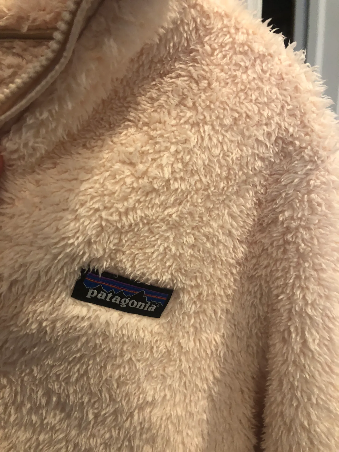 Patagonia 1/4 Zip Pullover - Image 2
