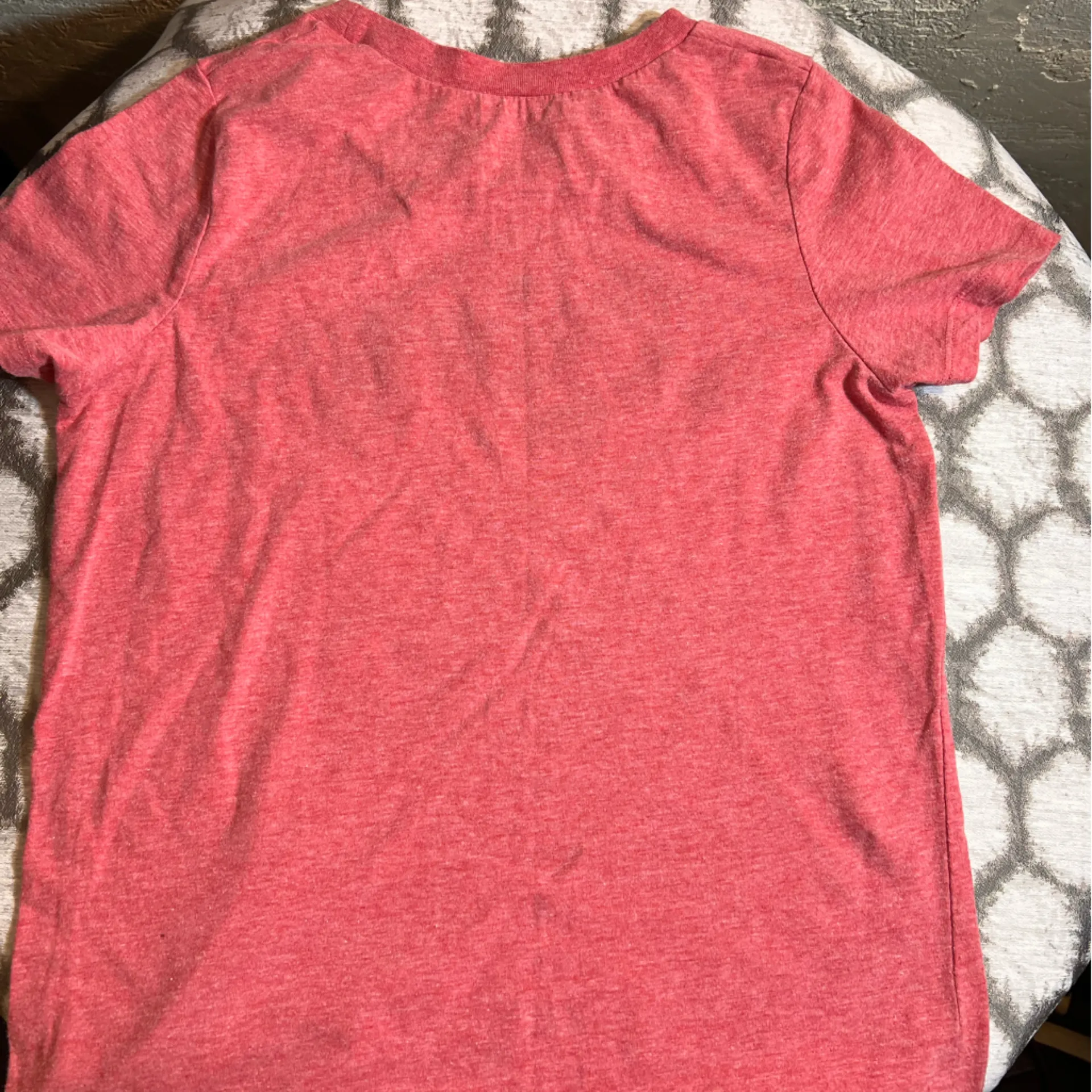 Grayson Threads Holiday Red 'Merry' Short Sleeve Tee M - Image 4
