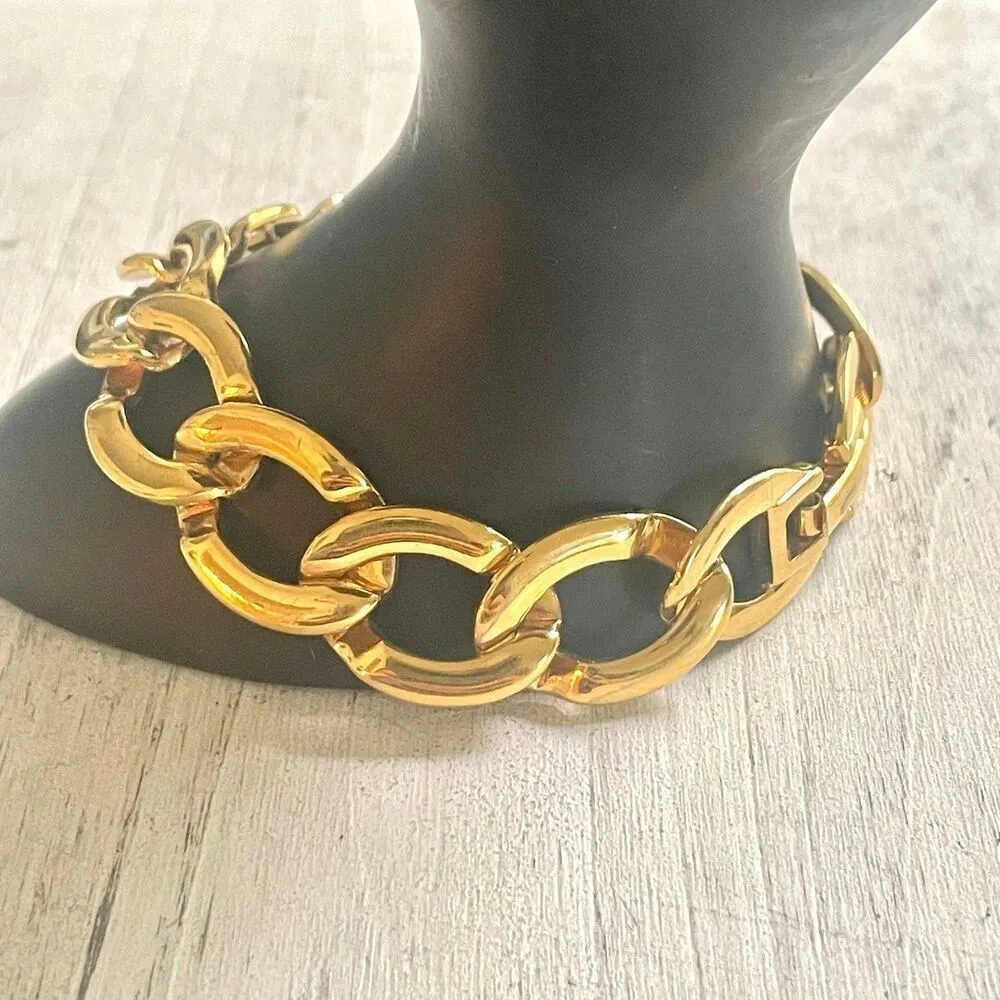 Monet gold tone link bracelet - Image 5