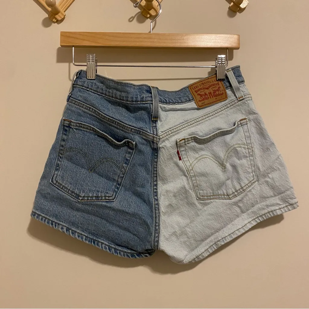 Levi’s 501 Two-Tone Denim Shorts size 29 - Image 5
