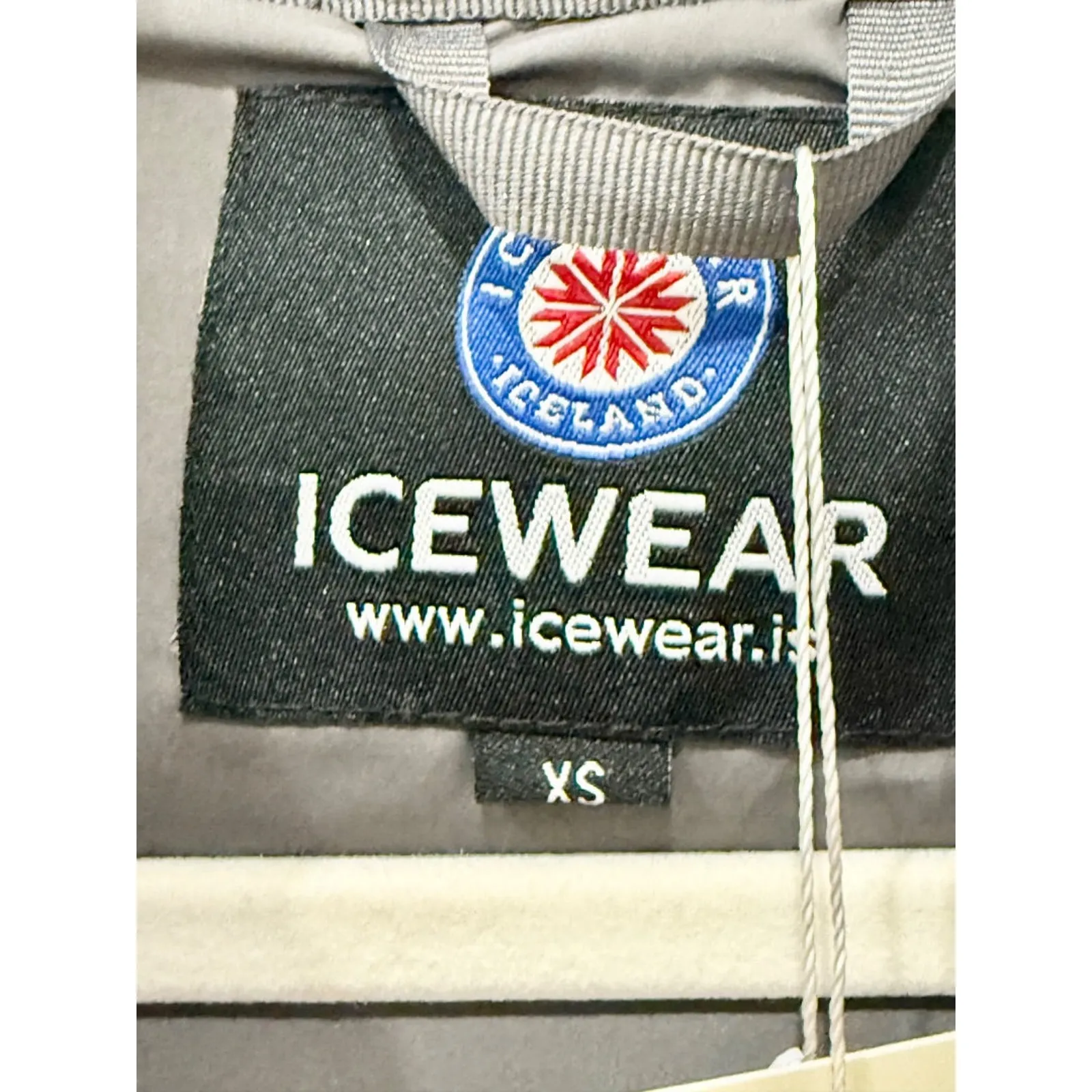 NWT Icewear Gunnur Padded Water Water Repellent Quilted Jacket Black Women's XS - Image 6