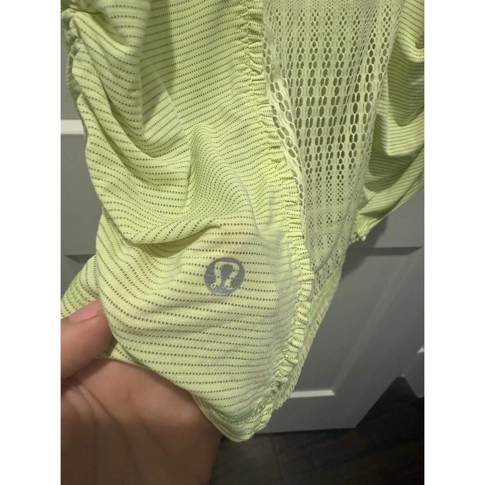 Women’s Lululemon Tank Top Tie And Fly Side Cinch Long Striped Yellow 12 - Image 7
