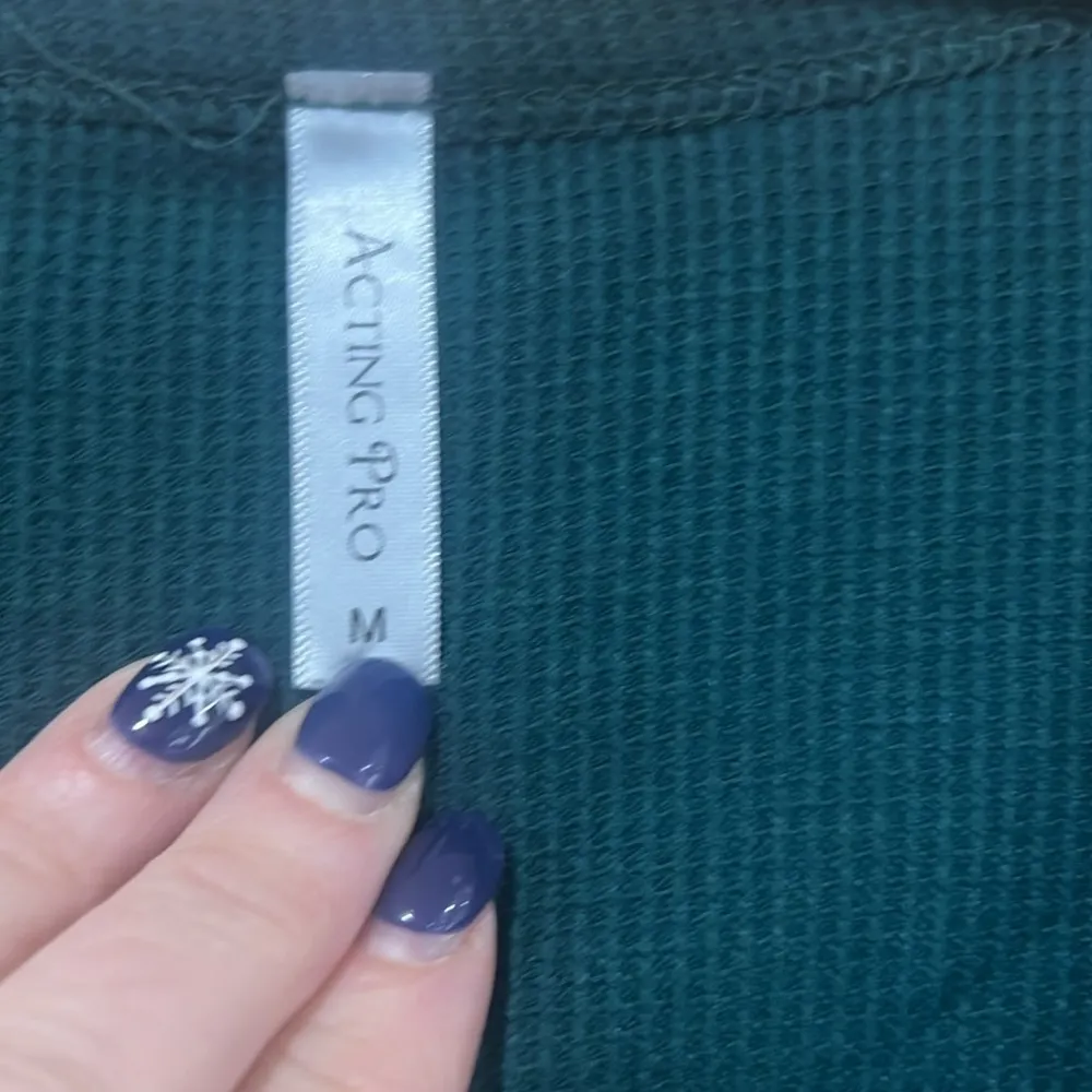 Acting Pro  Women’s Lightweight Button Up - Image 2