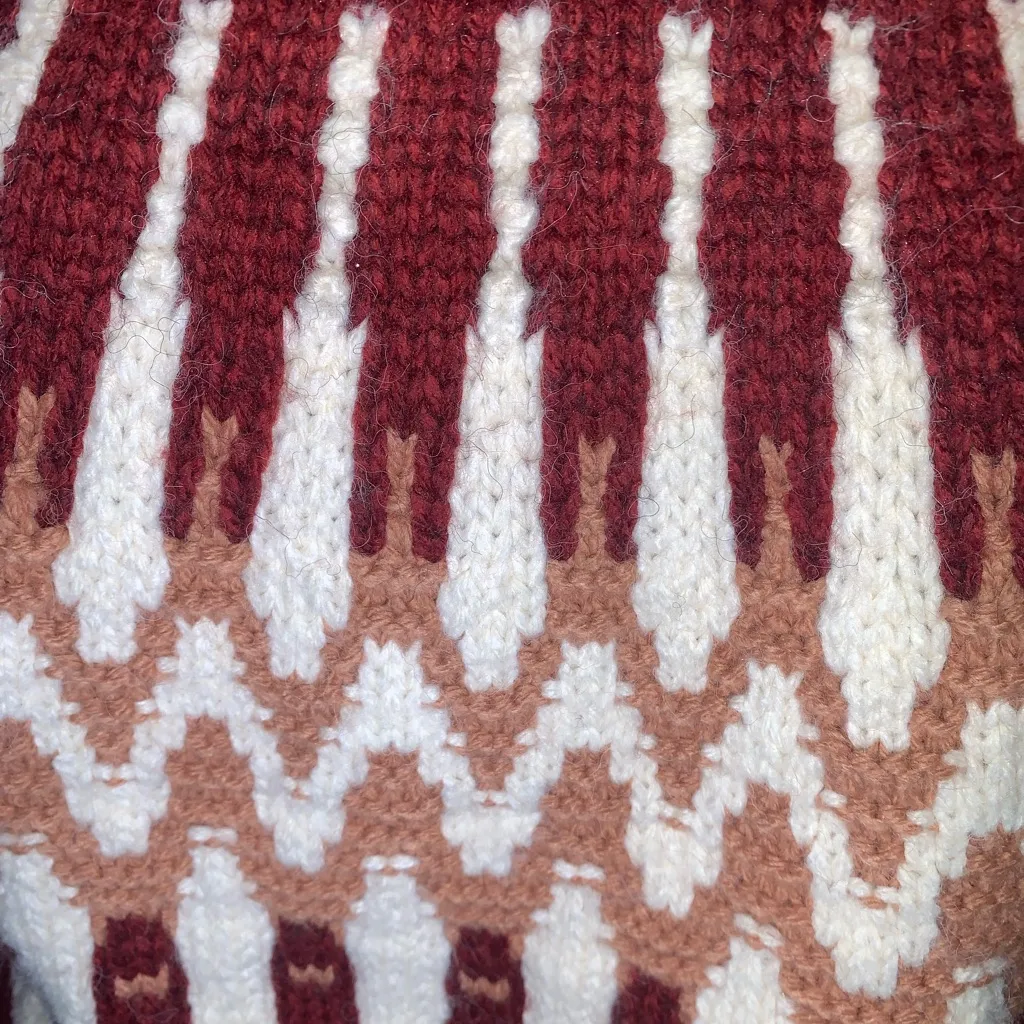 NWT Sundance Wool Blend Maroon White Heavy Knit Pattern Chunky Bomber Sweater M - Image 6