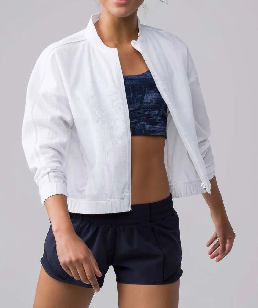 Lululemon Pack Light‎ Bomber Cropped Jacket Cinch White Packable Zip Up Size 2 - Image 1