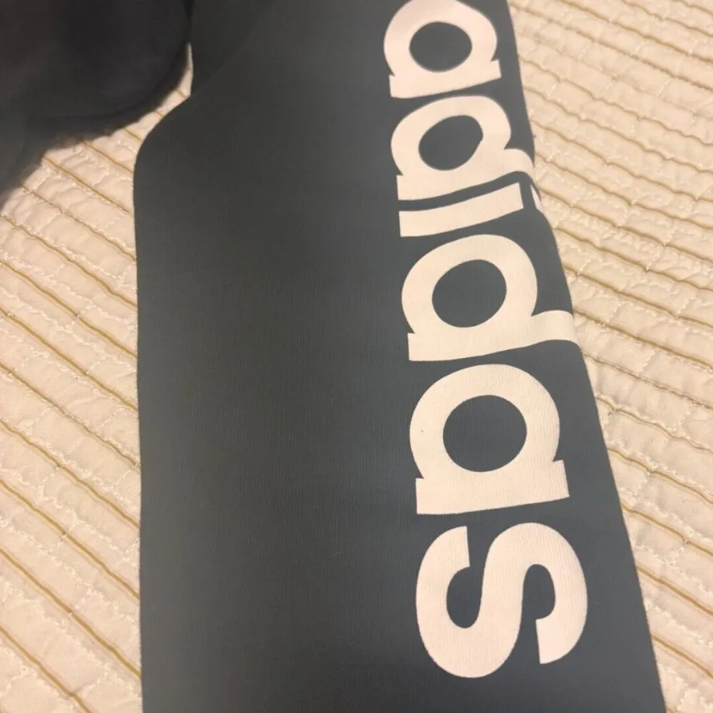 Adidas Women's Black Full Zip Hoodie Logo Sweatshirt Long Sleeve Size M - Image 3