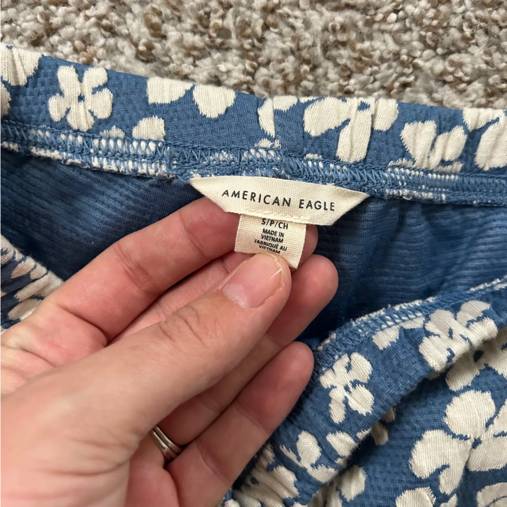 American Eagle Outfitters Blue Floral Flare Pants 70s 60s Hippie Stretch Comfy - Image 2