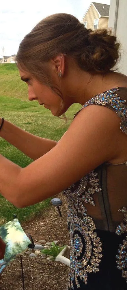 Black prom dress Size 6 - Image 4