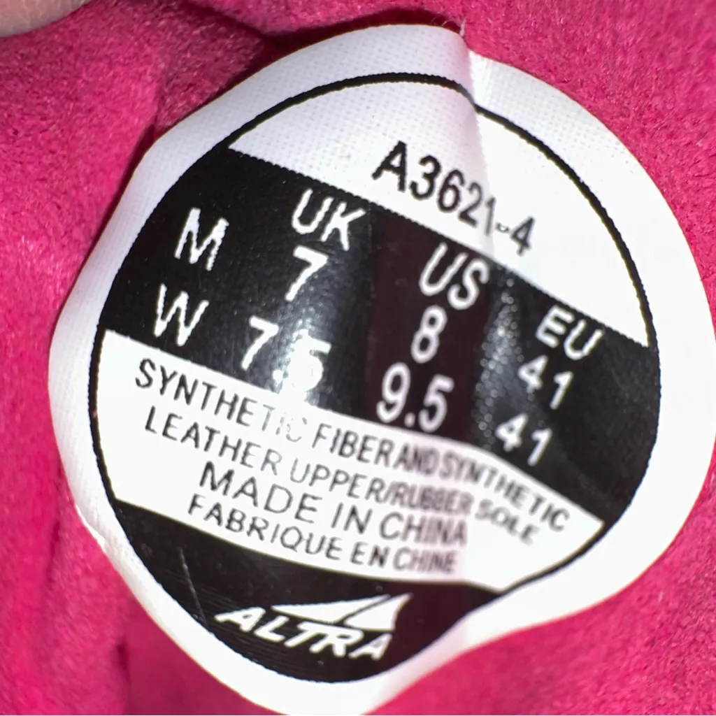 NWOB ALTRA Golden Spike Cross Country Running Spikes Black & Pink - Image 6