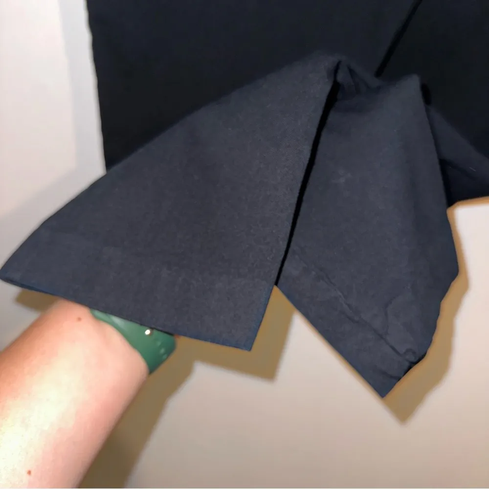 Briggs Women’s Ankle length Business Casual Pants Size 8 in black - Image 8