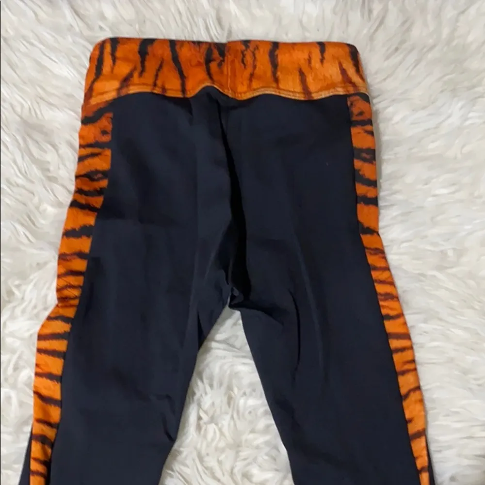 BlackMilk Tiger Stripes Ninja Spikes Leggings - Image 5