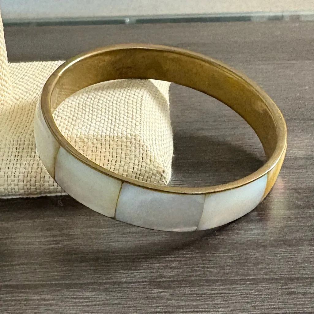 Brass Mother of Pearl Bangle Bracelet White - Image 3