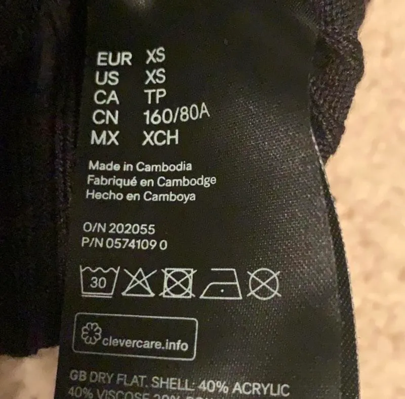 Ribbed Sweater - Image 4