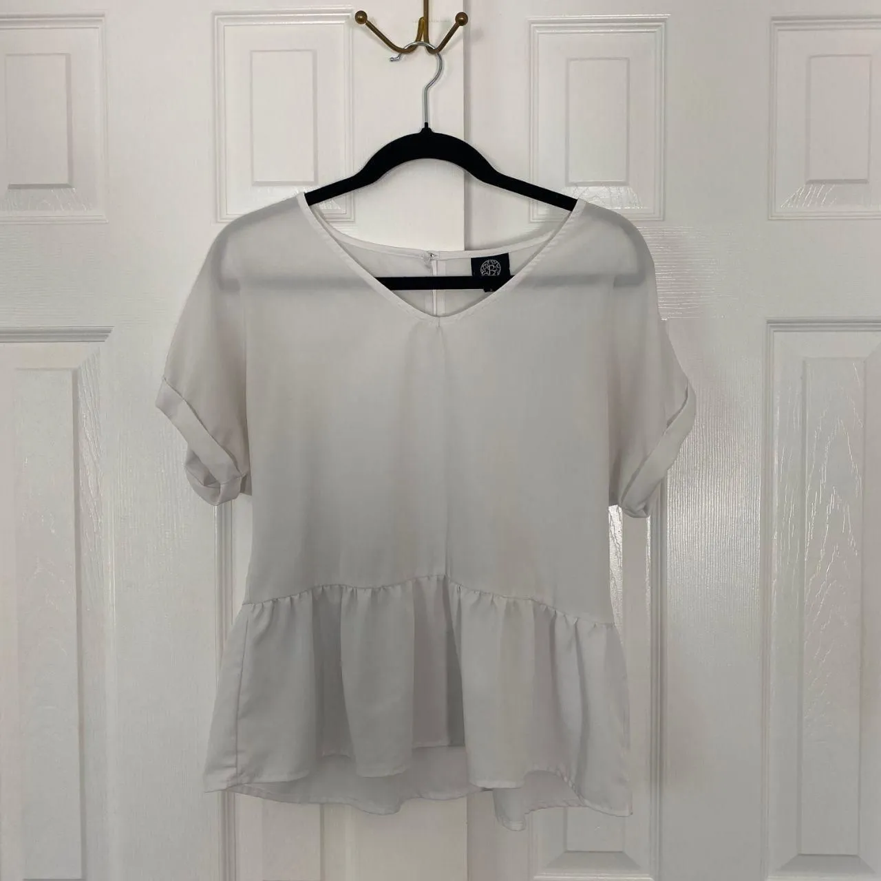 Bobeau Coquette White Babydoll Peplum Top S - Image 3