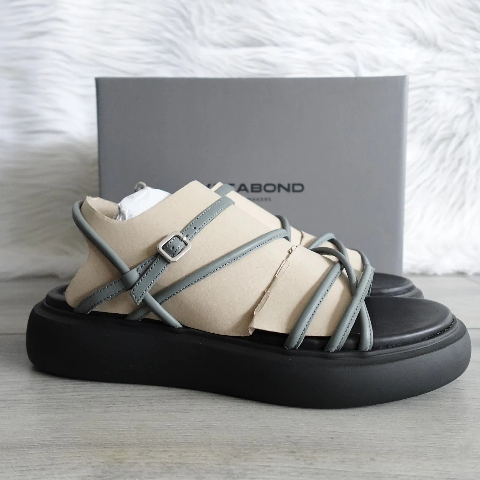 Vagabond Shoemakers Blenda Strappy Sandal in Ash Blue - Image 5