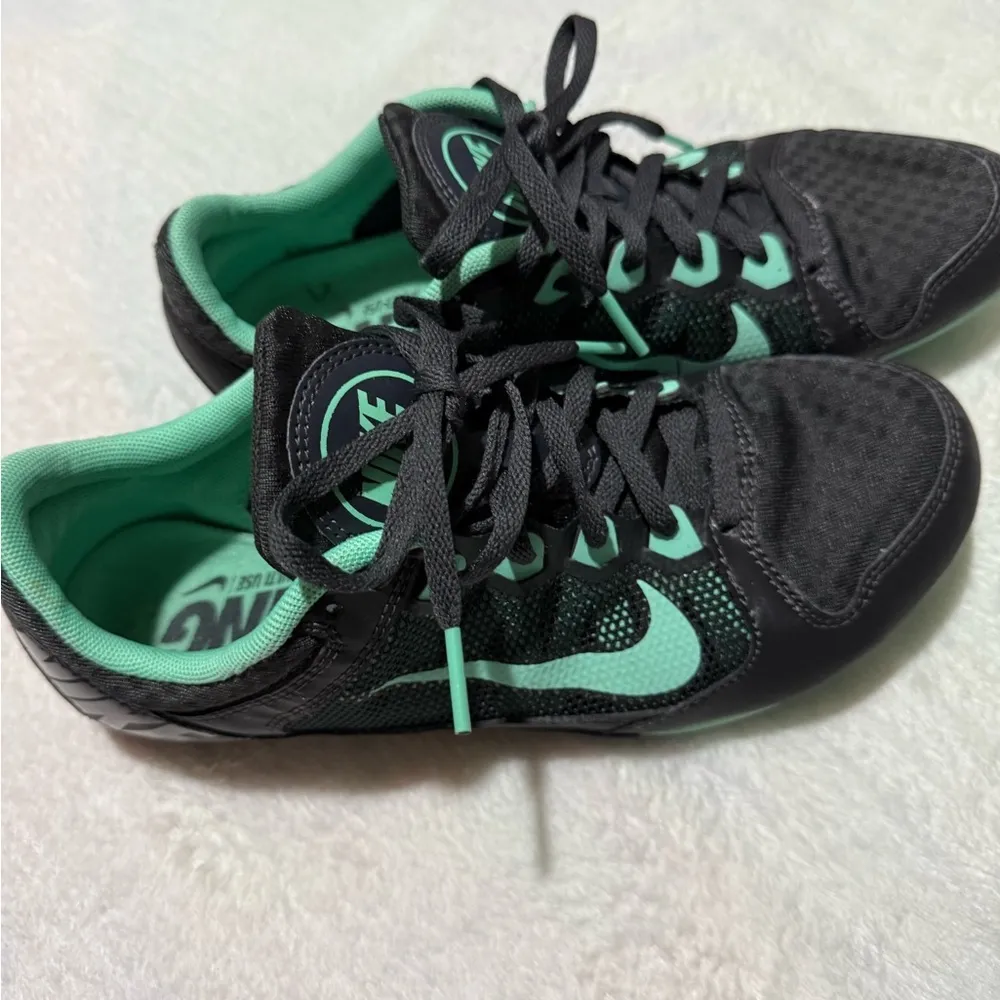 Nike Black and‎ Mint Green Spikes - Image 3