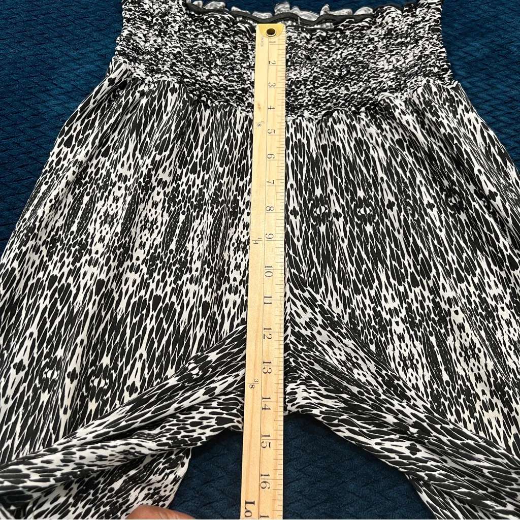 C'est La Vie Black & White Patterned Stretch Jersey Knit Pull - Image 11