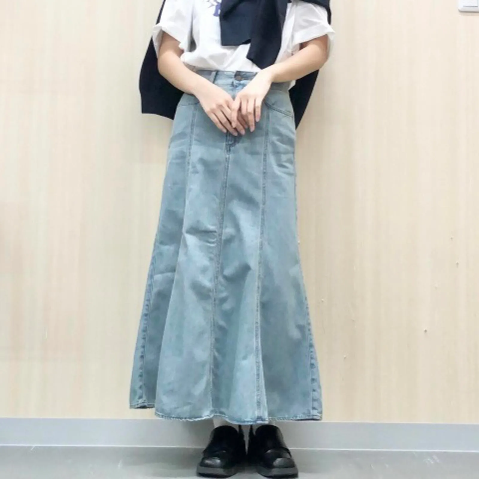 Uniqlo GU Light Denim Flared Maxi Skirt NWT Blue XS - Image 8